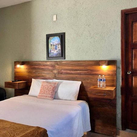 Casa Del Alba Hotel San Cristóbal de Las Casas Екстериор снимка